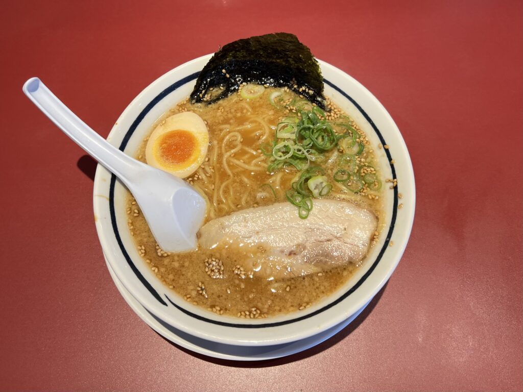 丸源ラーメン 熟成醤油とんこつ白