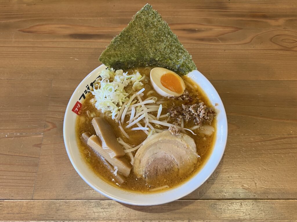 フジヤマ55味噌ラーメン